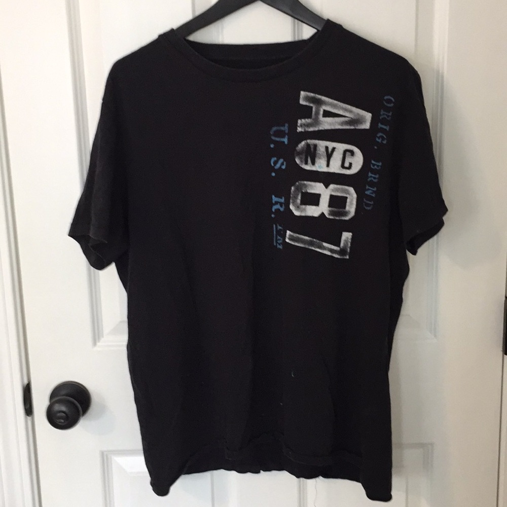 🦋 Aeropostale Tee